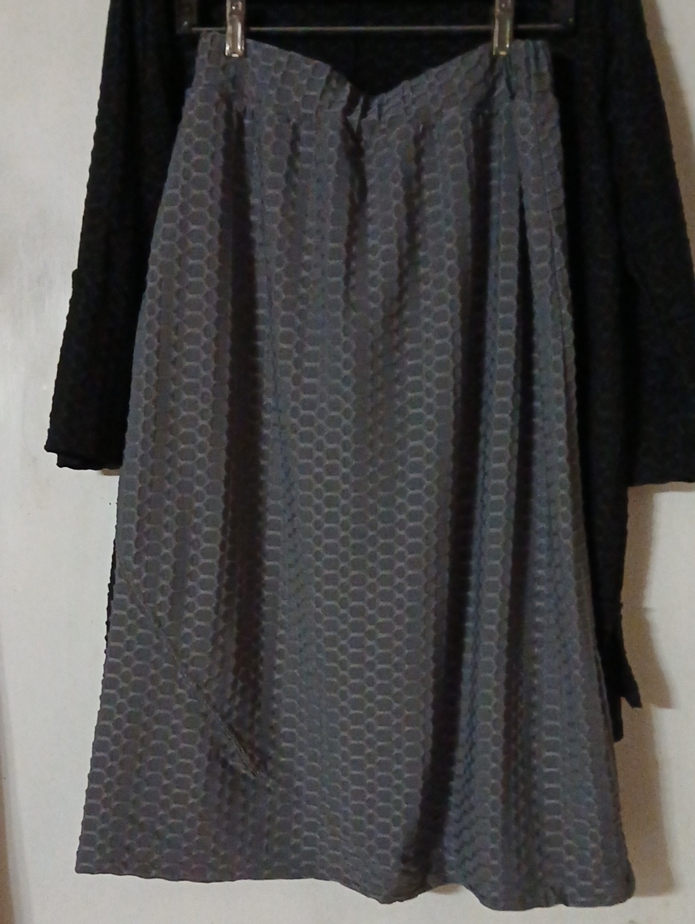 ZADIE B'S Grey Waffle Pattern Atheletic/Swim Skirt